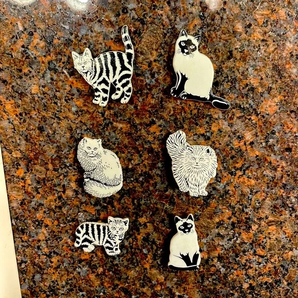 Cute Cat Button Covers! - Picture 1 of 10